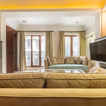 Super 3-bedroom Apartment *